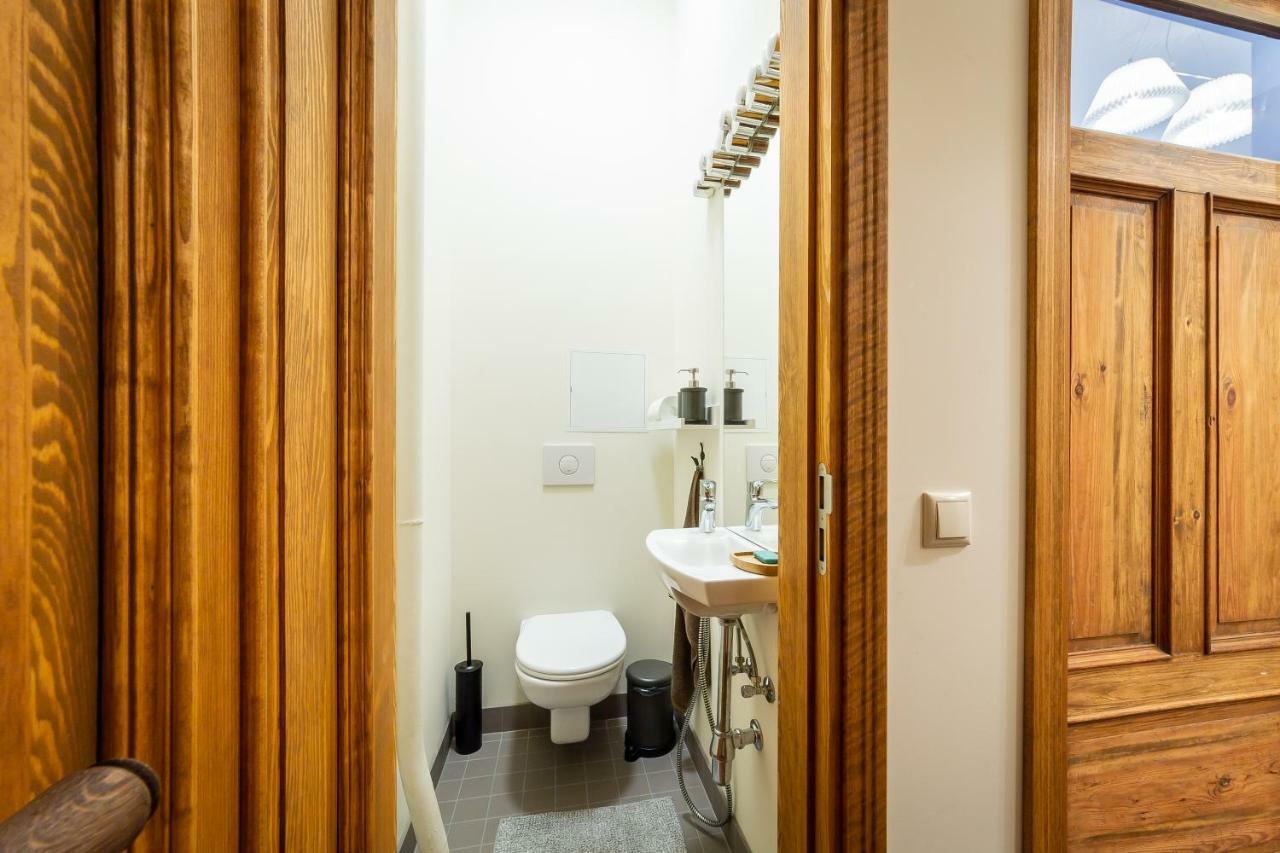 Apartment Stories Writer's Ap 40sqm Renovated Free Parking